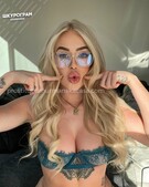 Анкета проститутки Ульяна - метро Арбат, возраст - 25